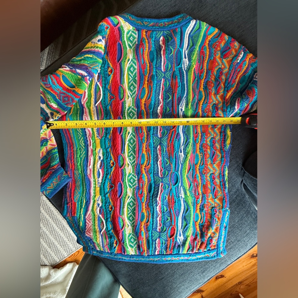 Vintage coogi sweater size M - Great Condition - Picture 8 of 14
